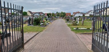 Eingang Friedhof Froschhausen