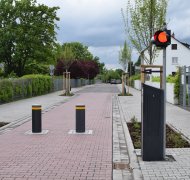 Poller im Bereich der Schulen